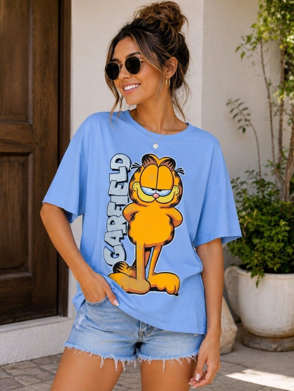 Vintage Garfield Graphic T-Shirt Blue Size M (USA 8-10) Made in Turkey